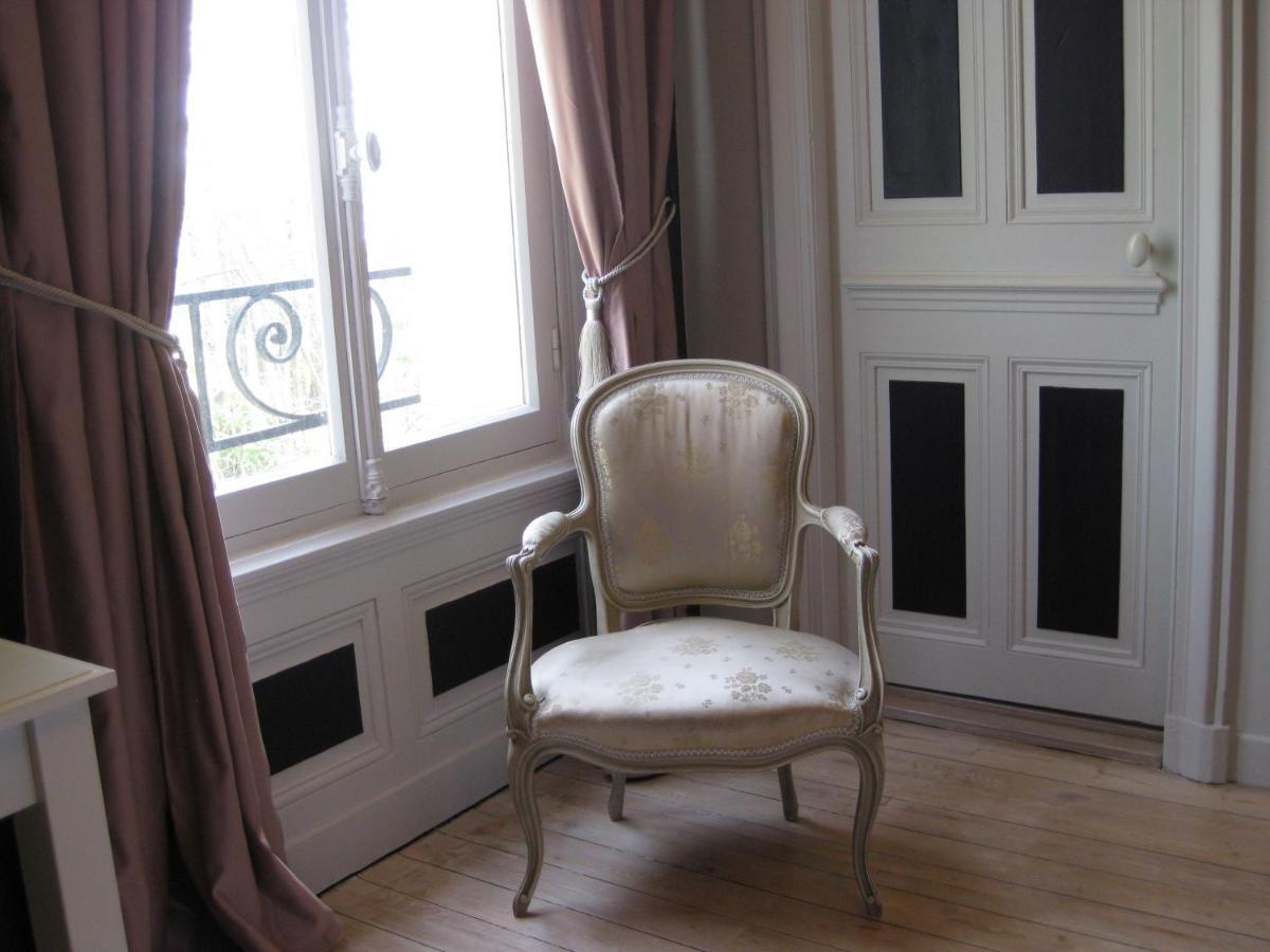 Chateau De Launay Méry-Corbon Δωμάτιο φωτογραφία