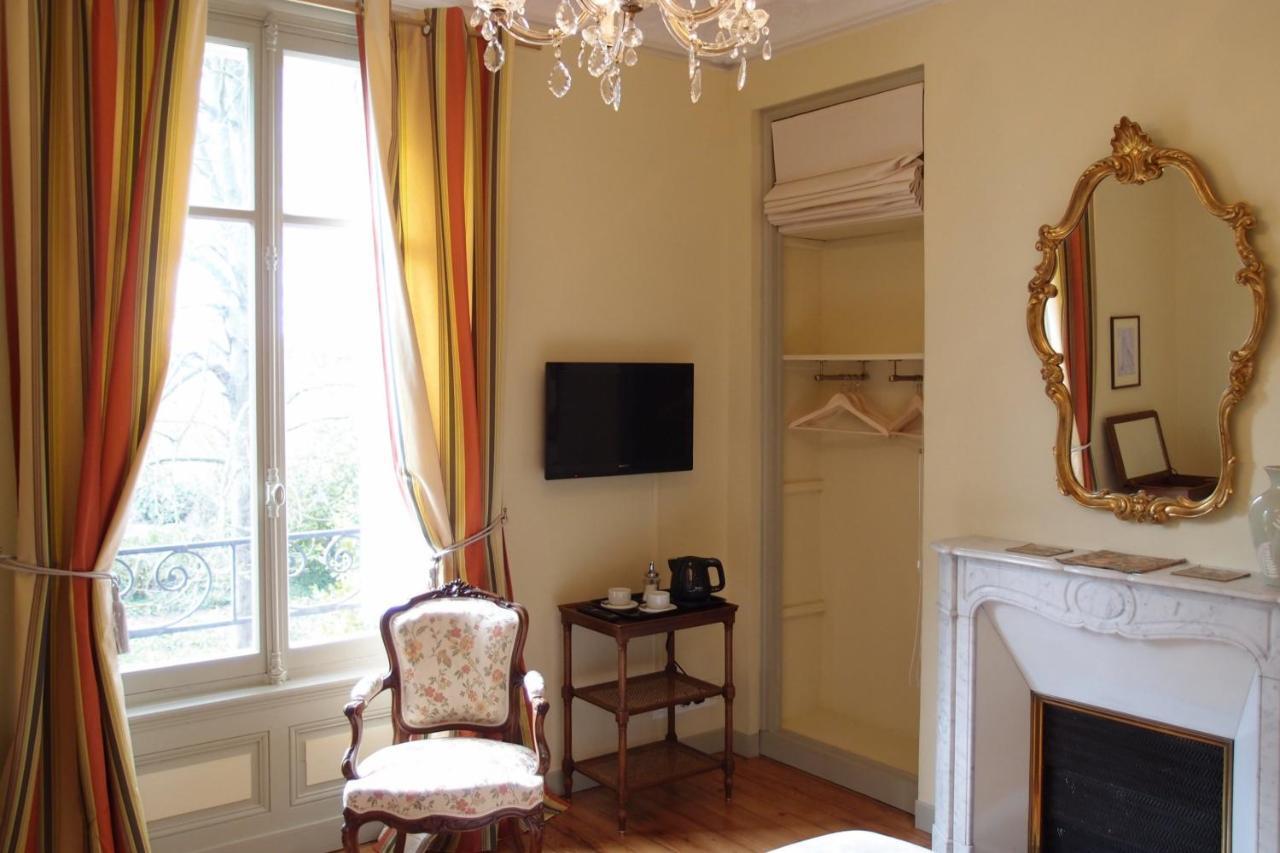 Chateau De Launay Méry-Corbon Δωμάτιο φωτογραφία